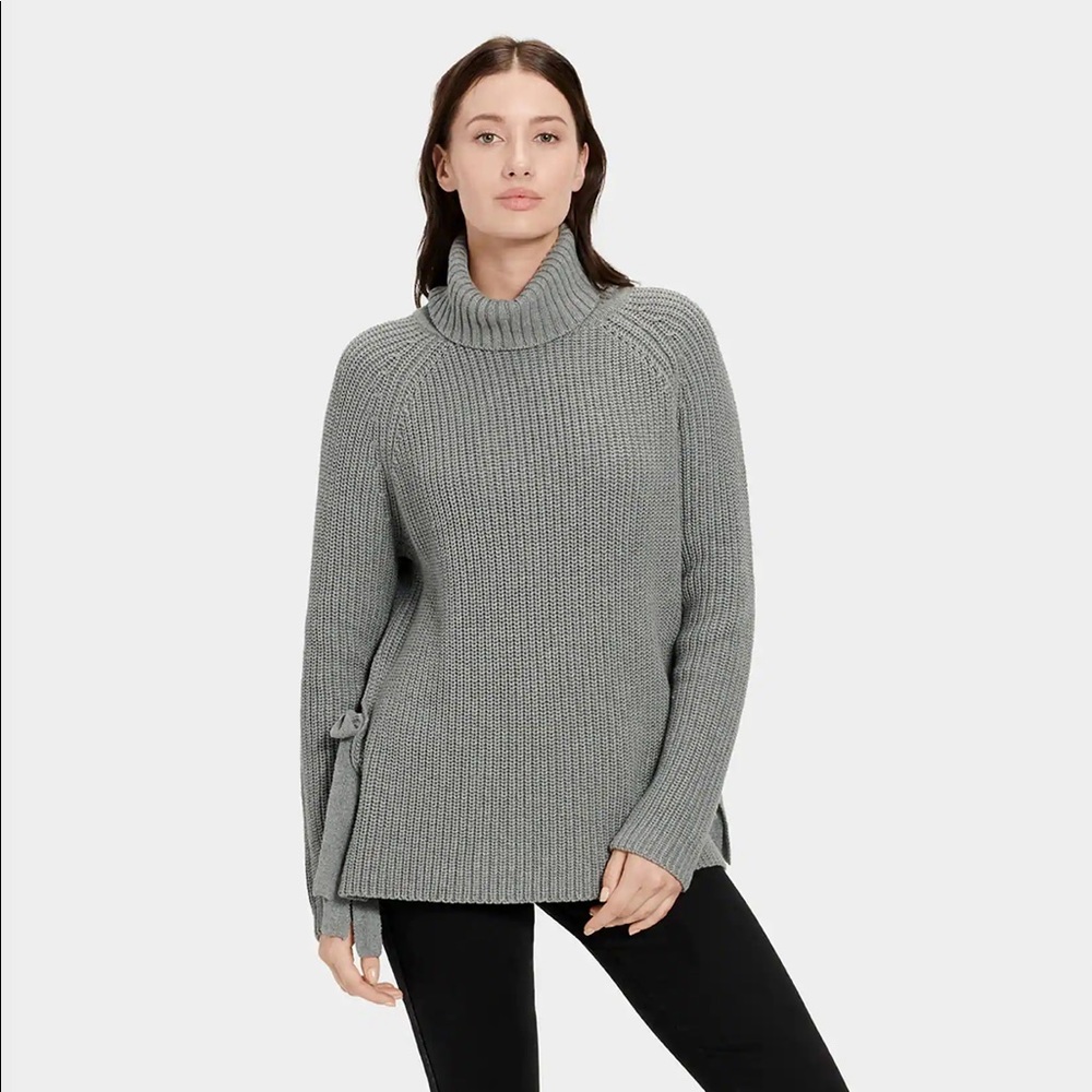 TT: UGG Ceanne Turtleneck Sweater